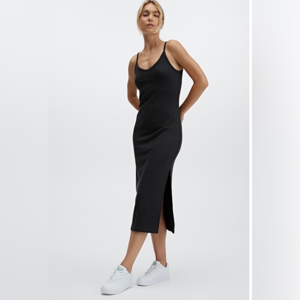 FABLETICS Aubrey Rib Dress - black